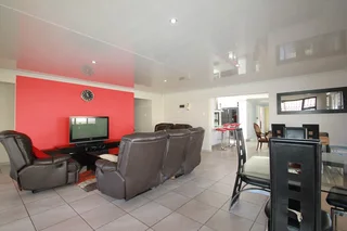 House to Rent in Haven Hills East London