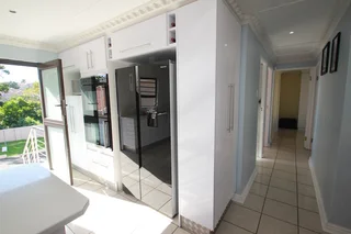 House to Rent in Haven Hills East London