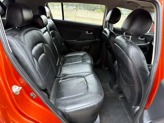 2011 Kia sportage 2.0