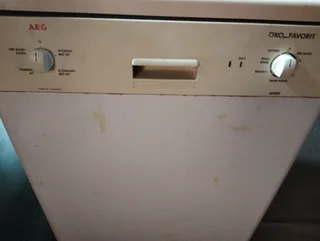 AEG - Ad posted by Este