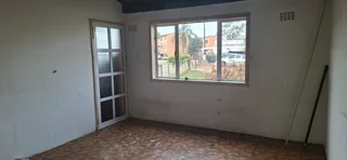 2 bed flat for rent Greenbury Phoenix