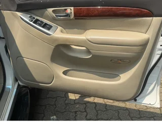 Toyota Prado 4.0 V6 VX Auto 4x4