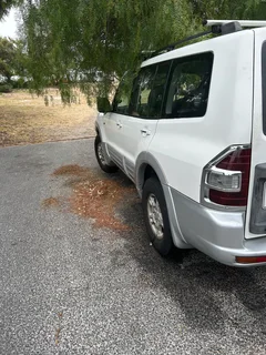 2002 Mitsubishi Pajero SUV