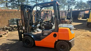 Toyota 7 Series 2.5t Diesel Forklift