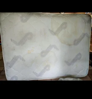 JUJU&#39;S UPHOLSTERY CLEANING SERVICES