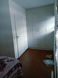 A Room to Rent in Ferndale, occupation 1 January 2026