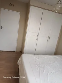 Room to rent in Ferndale on Kent avenue walking