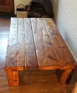 Magnificent railway sleeper coffee table
