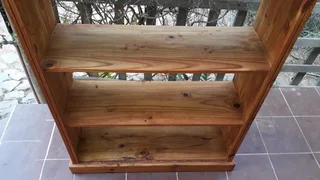 Lovely Pine shelf