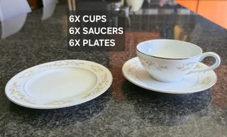 Fine China 326 Springtime Tea Set