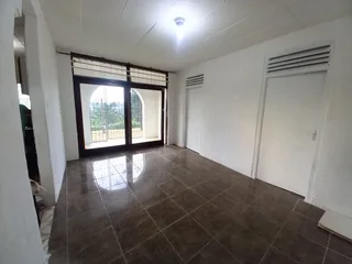 Outbuilding available for rent in Shallcross