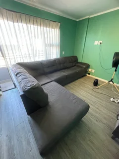 6 seater L Shaped Cou