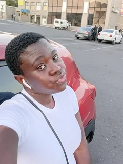 Housemaid looking for a work