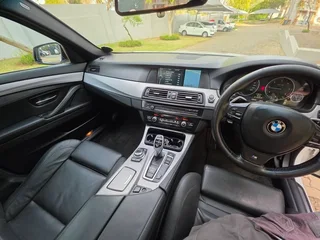 2012 BMW 5 Series Sedan 520d F10