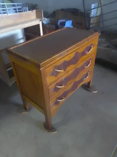 3 Drawer Bed Room Unit Custom Made