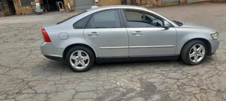 Volvo S40 2009 Manual