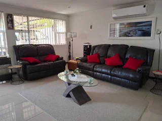 Leather lounge suite