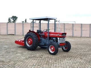 Massey Ferguson 135 Tractorwith Slasher
