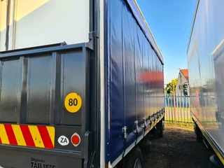 2014 Hino 500 Series 1626 8Ton Curtainside Truck