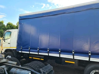 2014 Hino 500 Series 1626 8Ton Curtainside Truck