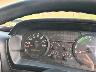 2014 Hino 500 Series 1626 8Ton Curtainside Truck