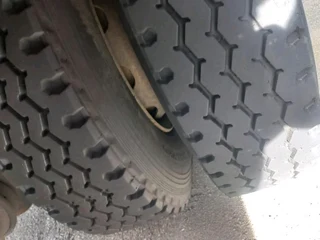 2019 UD CRONER PKE250 AUTOMATIC 9TON VOLUME BODY TRUCK