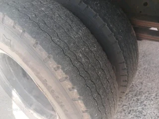 2017 Isuzu NPR400 AMT 4.5 TON VOLUME BODY