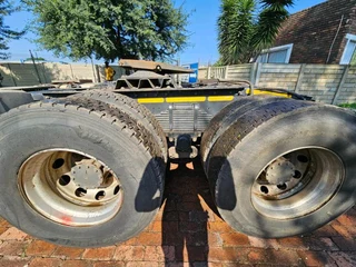 2020 UD QUON GW 26.450 TRUCK TRACTOR