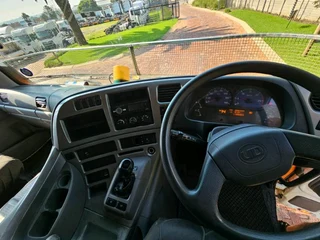 2020 UD QUON GW 26.450 TRUCK TRACTOR