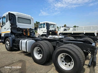 2020 Nissan Quester GWE 440 6×4 Truck Tractor