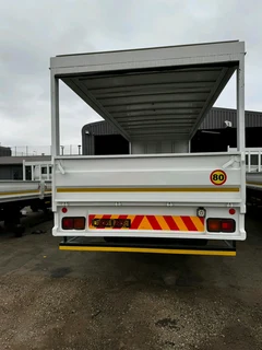 2018 Nissan UD Croner PKE250 AUTO Curtainside / Dropside Truck