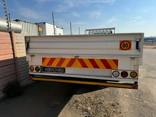 2016 Hino 500 Series 2626 Tag Axle Dropside Truck