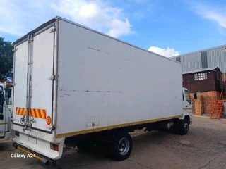 2013 FUSO FK13-240 8TON VOLUME BODY