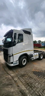 2020 and 2019 VOLVO FH440 TRUCK TRACTORS