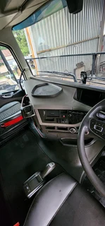 2020 and 2019 VOLVO FH440 TRUCK TRACTORS