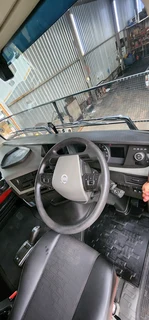 2020 and 2019 VOLVO FH440 TRUCK TRACTORS