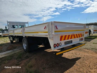 2013 Mercedes Benz Axor 1518 Dropside Truck