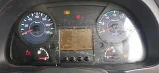 2018 UD QUESTER CWE330 16TON AUTO SKIP LOADER