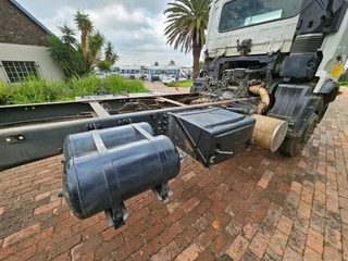 2020 UD CRONER LKE210 CHASSIS CAB TRUCK