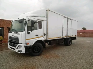 2019 UD CRONER PKE250 AUTOMATIC 9TON VOLUME BODY TRUCK