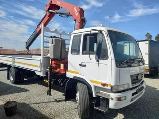 2011 Nissan Ud90 9ton Dropside With Fassi F170 Crane