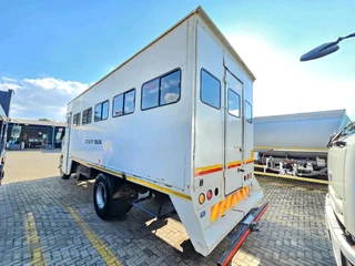 2010 ISUZU FT800 40 SEATER PERSONNEL CARRIER