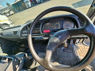 2010 ISUZU FT800 40 SEATER PERSONNEL CARRIER