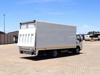 2014 Hino 300 Series 614 LWB VOLUME BODY TRUCK