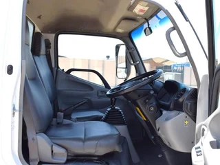 2014 Hino 300 Series 614 LWB VOLUME BODY TRUCK