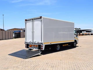 2014 Hino 300 Series 614 LWB VOLUME BODY TRUCK