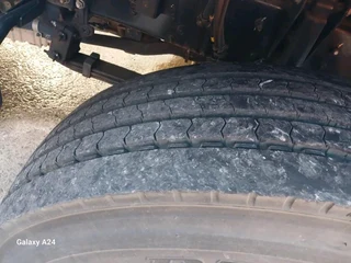 2022 UD CRONER PKE250 9TON AUTO CLOSED BODY with TAILLIFT