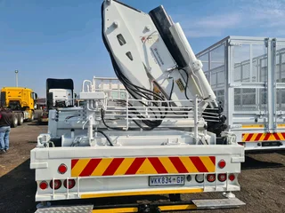 2007 Hino 500 Series 13.237 Dropside Truck with  Pesci 12Ton Crane