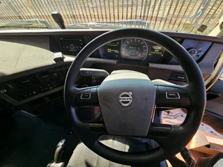 2017 VOLVO FH440 TRUCK TRACTOR