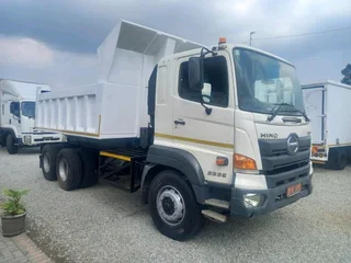 2019 Hino 500 Series 2836 10Cube Tipper Truck